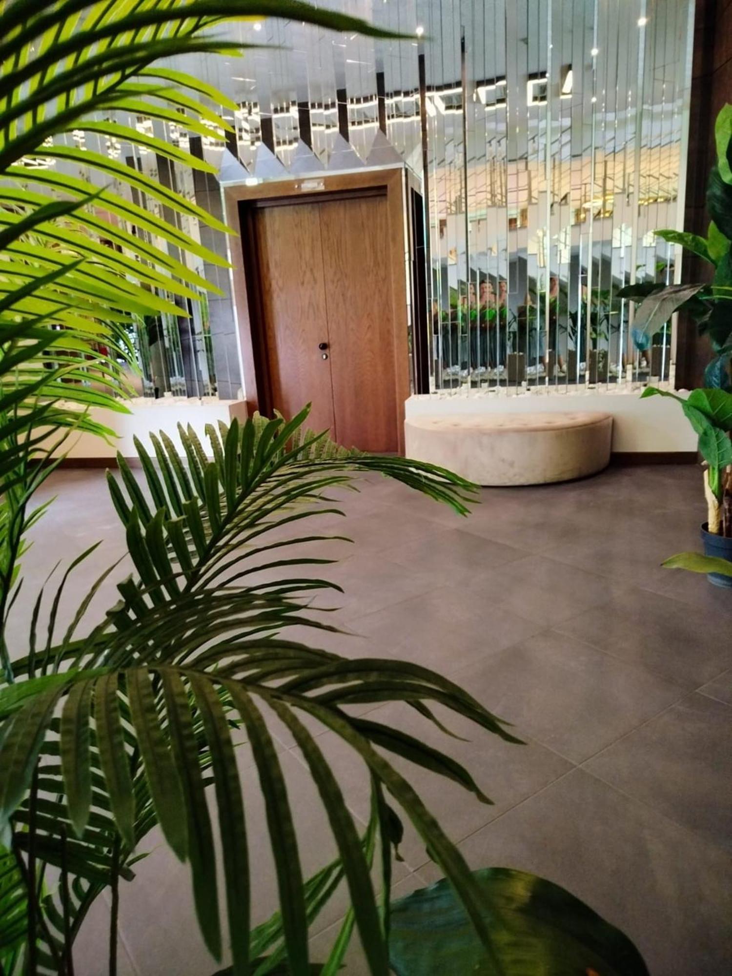 Green Tower Hotel Tbilisi Exterior foto